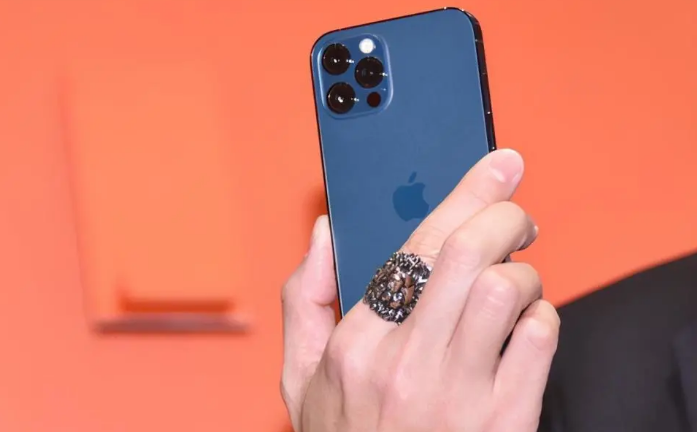 邛崃苹果手机维修分享iPhone12系列重启方法教程 
